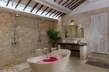 Seminyak Deluxe Villa Indonesia