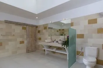 Seminyak Deluxe Villa  Seminyak (Bali)